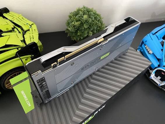 DAGINATSUKO - NVIDIA RTX 2070 Super Founders Edition
