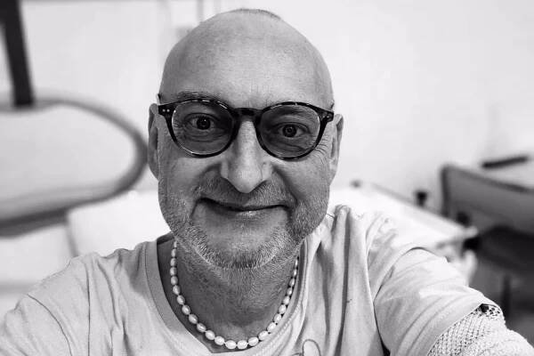 Slovensko plače: Vo veku 52 rokov podľahol zákernej chorobe obľúbený slovenský herec a zabávač Marcel Nemec
