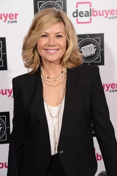 Glynis Barber