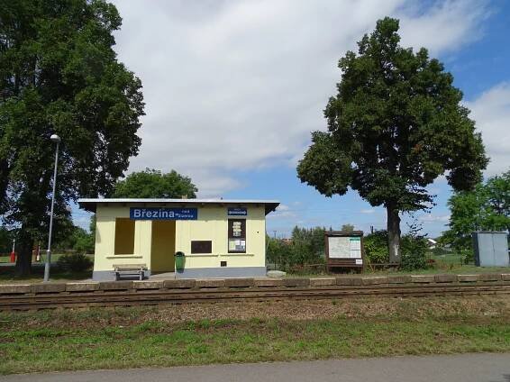 Březina nad Jizerou (železniční zastávka)