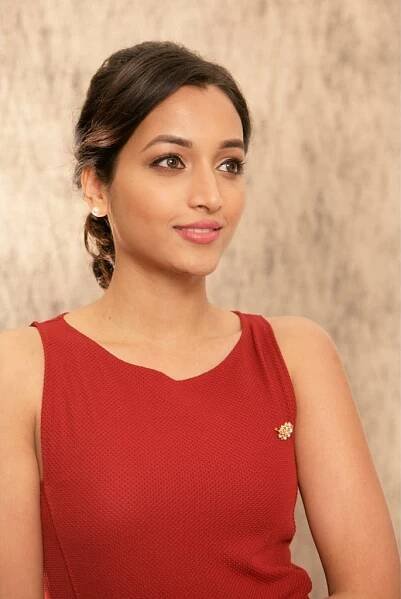 Srinidhi Shetty 112+ Beautiful photos, Wiki, Age, Biography, and Movies - Filmi tamasha