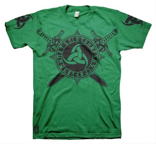 Triquetra Horns Runes Amulet Viking Valhalla T-Shirt - Image 20