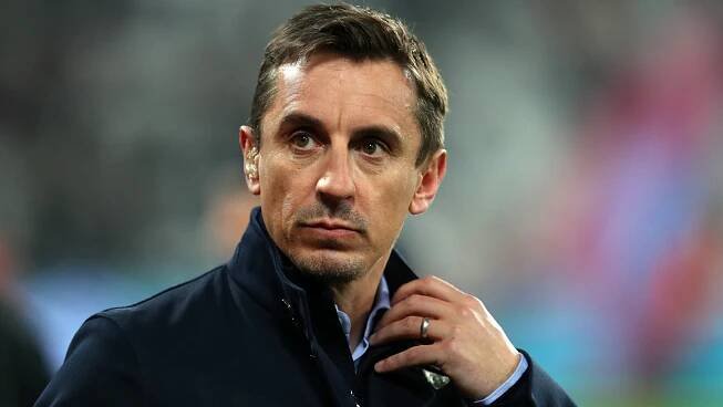 Gary Neville otevřeně kritizuje přístup vedení Premier League k pandemii