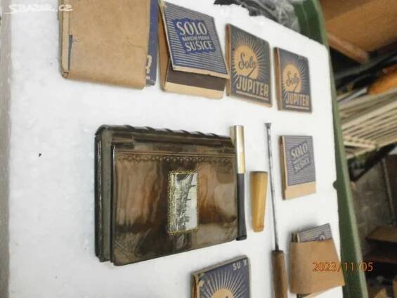 stare sberatelske veci-sleva - Hradec Králové - Bazar
