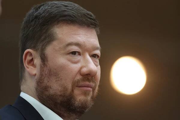 Kandidátka SPD napadala lidi. Hnutí ji nejprve hájilo, nyní se distancuje