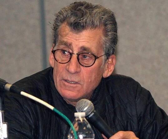 Paul Michael Glaser Biography - Facts, Childhood, Family Life & Achievements