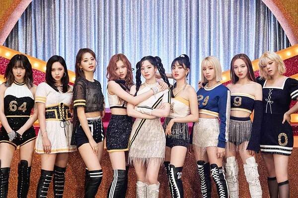 The Next Queens of K-Pop: TWICE Drops 'Addictive' English-Language Single 'The Feels'