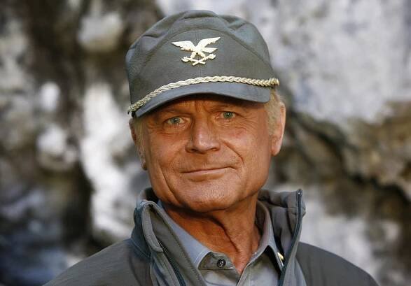 Na krok od nebe - Daleko od světa - Z filmu - Terence Hill