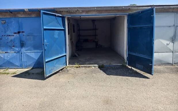 Garáže, Na Vyhlídce, Vyškov, 16 m²