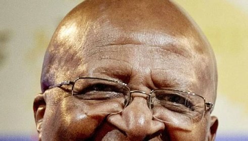 Desmond Tutu naplnil svou víru skutky - Vydání 01 - Katolický týdeník