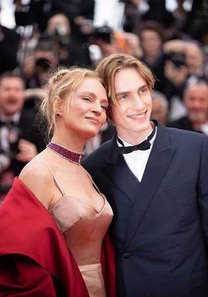 Syn Umy Thurman a Ethana Hawkea začal také pomalu pronikat do světa filmu. Podle databáze IMDb se jednadvacetiletý muž objeví letos jak v seriálu, tak i ve filmu.