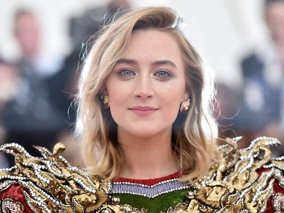 Saoirse Ronan Debuts Blunt Bob Haircut — See Photo