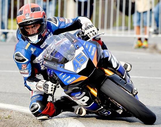 Zlatý kahanec nevyhrál nikdo. Motocyklové závody musely být předčasně ukončeny