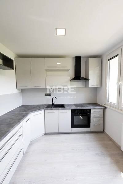 Pronájem bytu 1+1, 54 m2 - Karviná, Čsl. armády