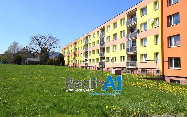 3+1, Sídliště, Cvikov, 63 m²