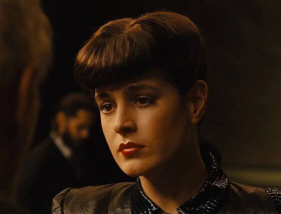 8 Surprising Facts About Sean Young