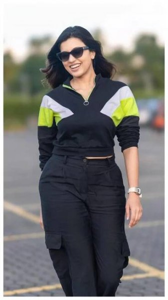 Anju Kurian slays in style