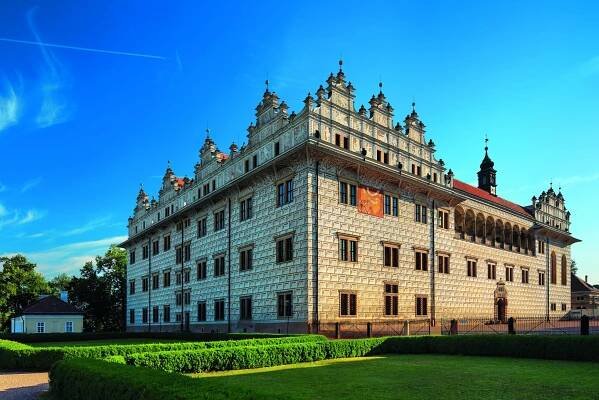 Zámky v Litomyšli a Slatiňanech budou i po sezoně otevřené celoročně