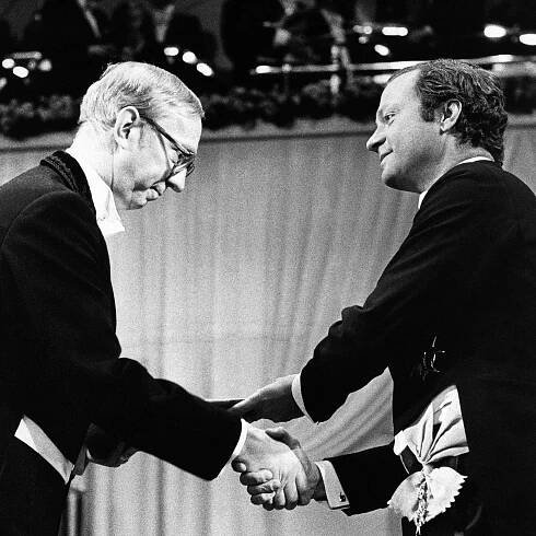 Bengt Samuelsson, 90, Dies; Nobelist’s Research Led to Medical Advances
