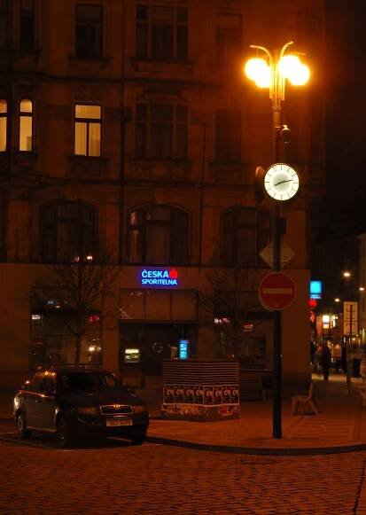 METROcity analogové hodiny – již se nevyrábí - MOBATIME