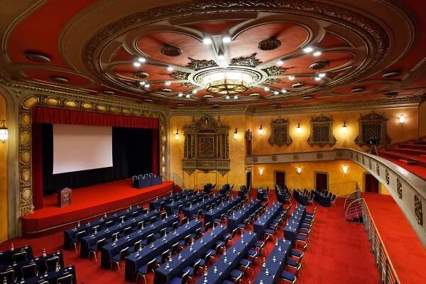 Venue: Le Plaza Brussels