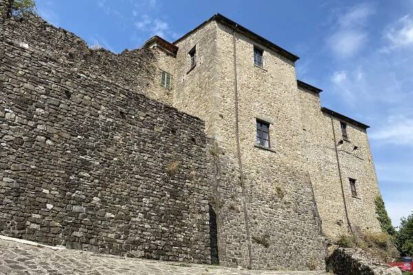 Castevoli Castle