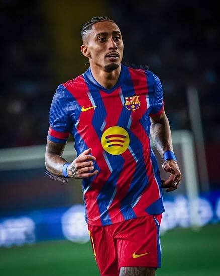 FC Barcelona 25-26 'El Clásico' Fourth Kit Leaked - Footy Headlines