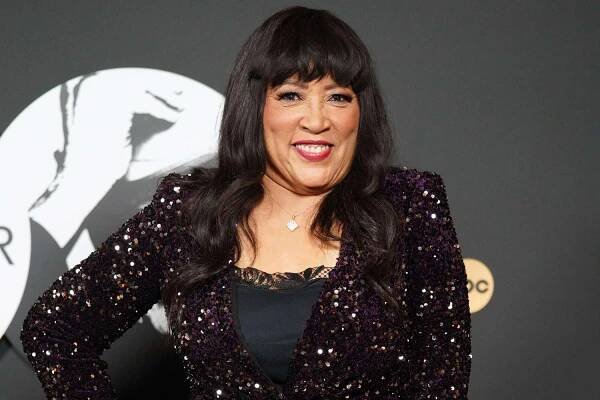 Jackée Harry Says She Thought She’d Be ‘Retired, Cocktail in Hand, Cabana Boy on Call’ By Now in Post for Her 69th Birthday