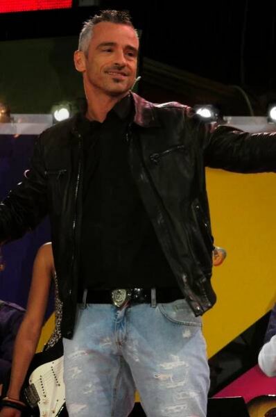 Soubor:Eros Ramazzotti.JPG – Wikipedie