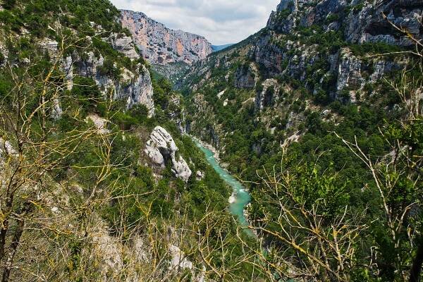 Kaňon Verdon ohromí nedotčenou přírodou | Vyletnik.cz