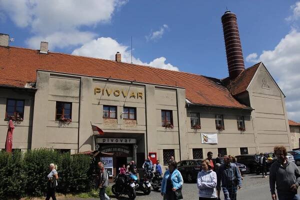 Černokostelecký Paďour odstartoval z pivovaru