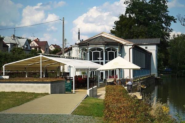 Restaurace Palmenhaus foto 1