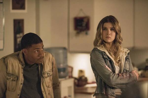 Zrůdno - Dare - Z filmu - Jordan Calloway, Meghan Rienks
