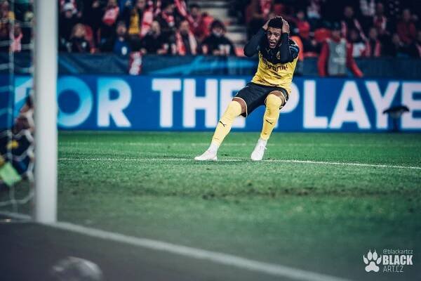 SLAVIA x DORTMUND 0:2 - LIGA MISTRŮ / fotogalerie zápasu