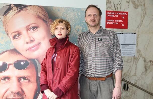 Při natáčení mi pomohlo 10 let terapií, říká hvězda filmu Manželé Stodolovi - Expres.cz