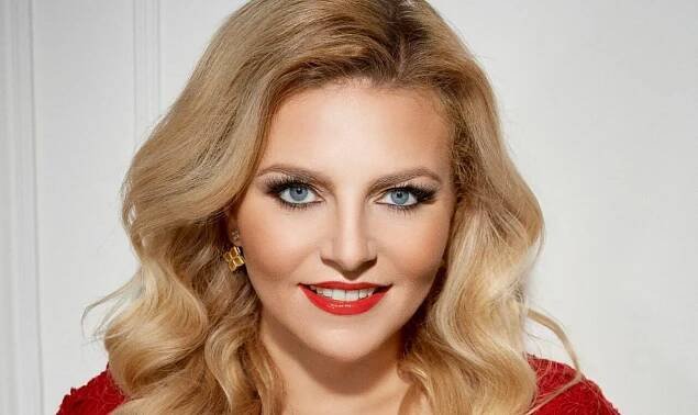 VIDEO: Jak vydělat miliardy dolarů. Radí top podnikatelka Simona Kijonková - Roklen24.cz