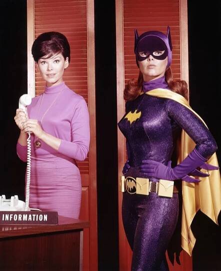 yvonne-craig-with-batgirl