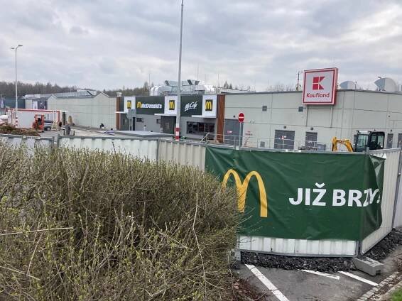 Kdy otevřou? Stavbaři výrazně pohnuli s havířovským McDonald’s