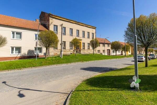 Prodej, komerční objekt, Brankovice, obrázek č. 2