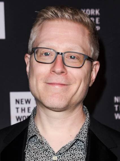 Anthony Rapp Headshot