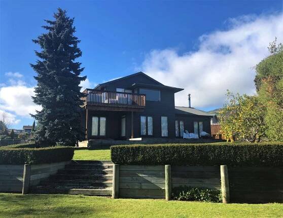 Kinloch Lakeview Lodge | Luxury & Boutique Accommodation in Kinloch | Taupo Official Website