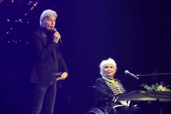 Velkolepý koncert Gombitové v O2: Mráz po zádech i Vyznanie zesnulým! Plejáda hvězd v sále