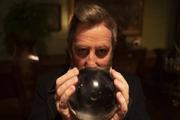 Fotografie zemřelých - Camera Obscura - Z filmu - Michael Smiley