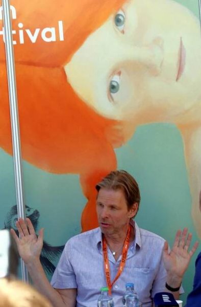 Před režií dal Daniel Bergman přednost záchraně životů