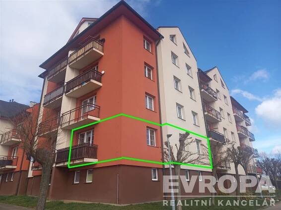 Pronájem bytu, 2+1, 67 m² obrázek