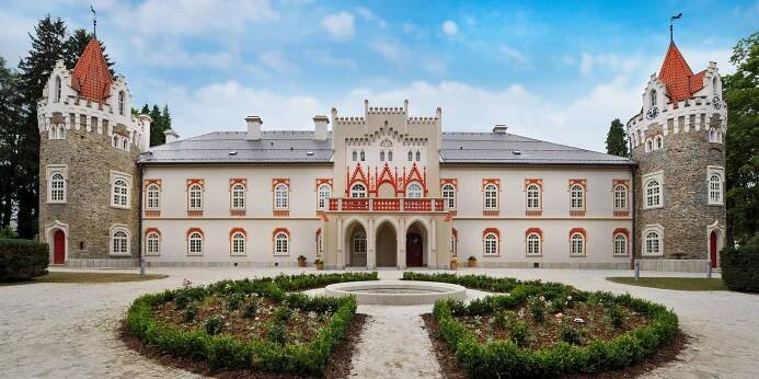 Tříchodové obědové menu v Chateau Herálec*****