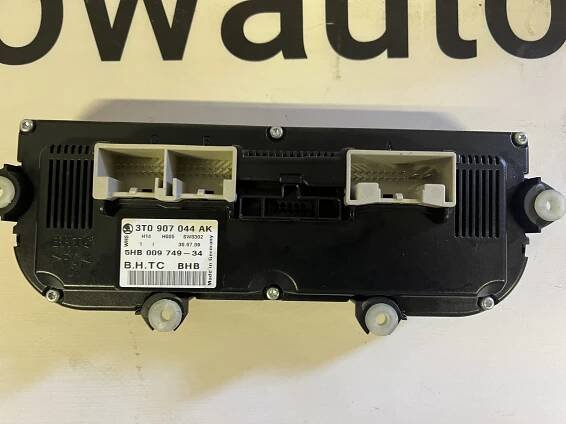 Panel ovládání topení Škoda Octavia II 3T0907044AK