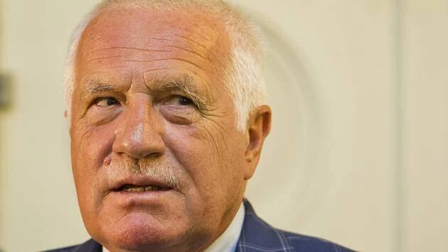 Václav Klaus: Vláda svými zásahy ničí podnikání