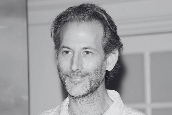 Schwarz-Weiß-Bild von Jeff Baena