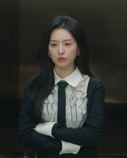 All the fabulous outfits Kim Ji-won wore as Hong Hae-in in Netflix’s ‘Queen of Tears’